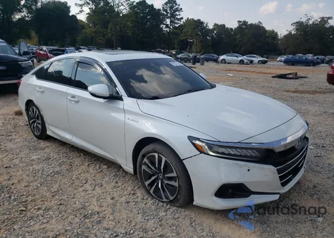 2021 Honda Accord Hybrid Exl z USA, uszkodzony, nr VIN 1HGCV3F56MA011248